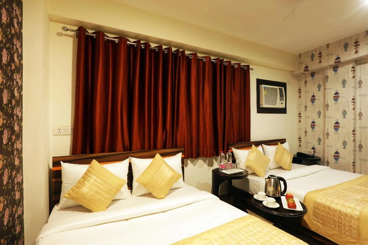 Hotel Classic Plaza At Delhi Airport Indien