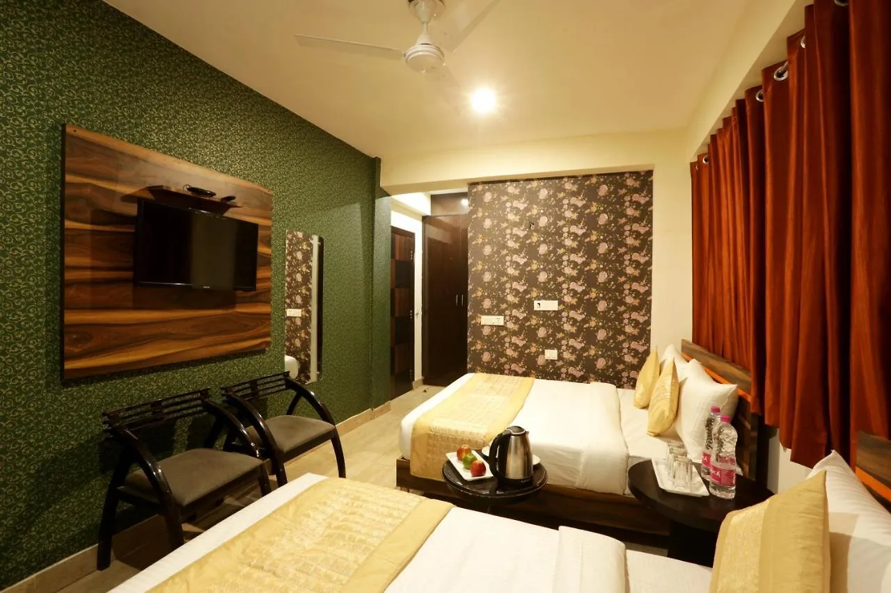 Hotel Classic Plaza At Delhi Airport Neu-Delhi